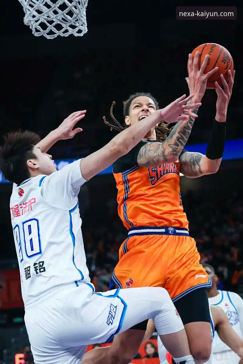 开云常见问题 开云体育平台v3.5.2观赛体验深度评测:上海男篮十二连胜背后的战术密码